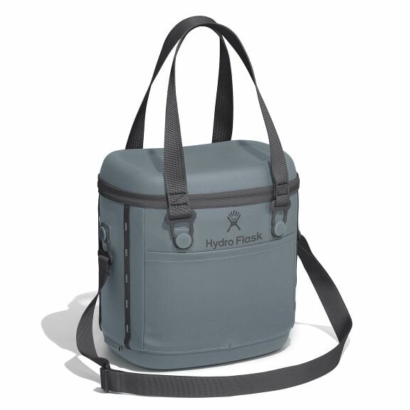 carryouttm-soft-cooler-10-l-x3 6pco043-carryout-cooler-10l-shale-gray-angled_1_1.jpg