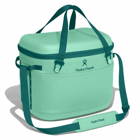 carryouttm-soft-cooler-30-l-c9 cpco344-carryout-cooler-30l-mermaid-green-angled_1.jpg