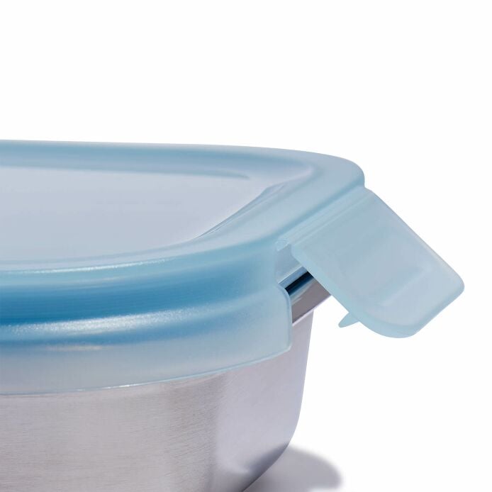 3-5-c-stainless-steel-food-container-q5 focb417-3.5-cup-food-container-rain-feature_1_1.jpg