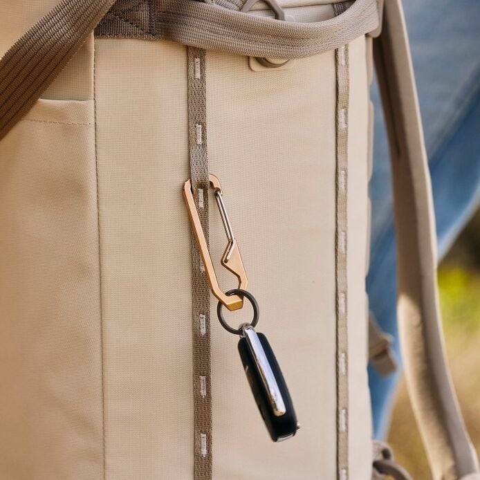 carryouttm-backpack-22-l-o0 hf_carryout_bouwer_d1_l1_torrey_pines_lifestyle_1838_2.jpg