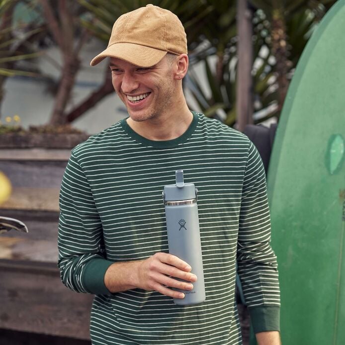 24-oz-wide-mouth-with-flex-straw-cap-m6 hf_s26_mcinnis_0232_13.jpg