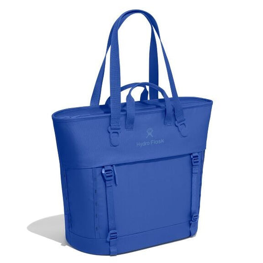 carryouttm-soft-cooler-tote-30-l-f3 maxiit382_carryout_tote_30l_capri_blue_angled_1.jpg