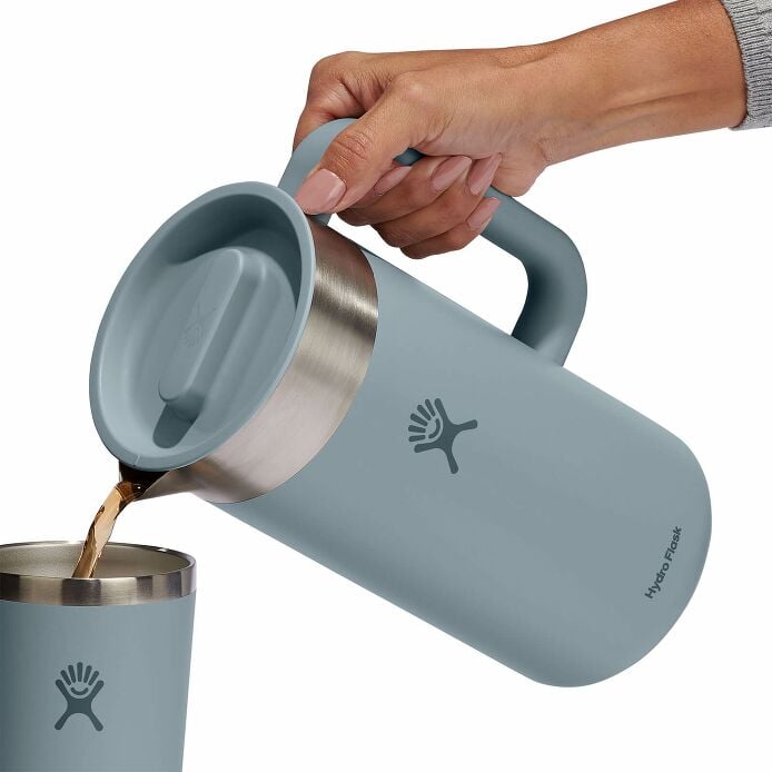 51-oz-insulated-pitcher-l6 okp51043-insulated-pitcher-shale-gray-pour.jpg