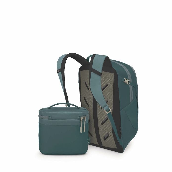 osprey-axis-x-hydro-flask-campus-essentials-bundle-i7 ospreyaxis_hydroflask5l_lunch_bag_f25_sideback_cascade_10007249.jpg