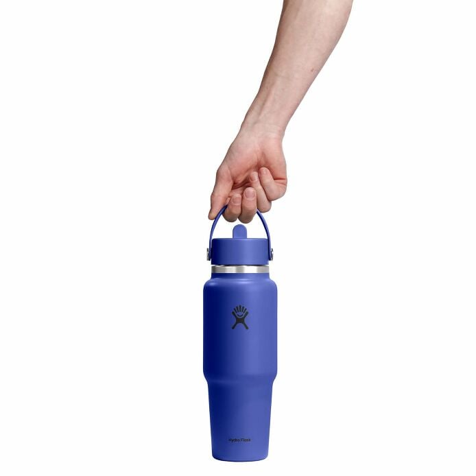 32-oz-travel-bottle-with-flex-straw-cap-j8 wt32cfs382_32oztravelbottleflexstraw_capriblue_hb.jpg